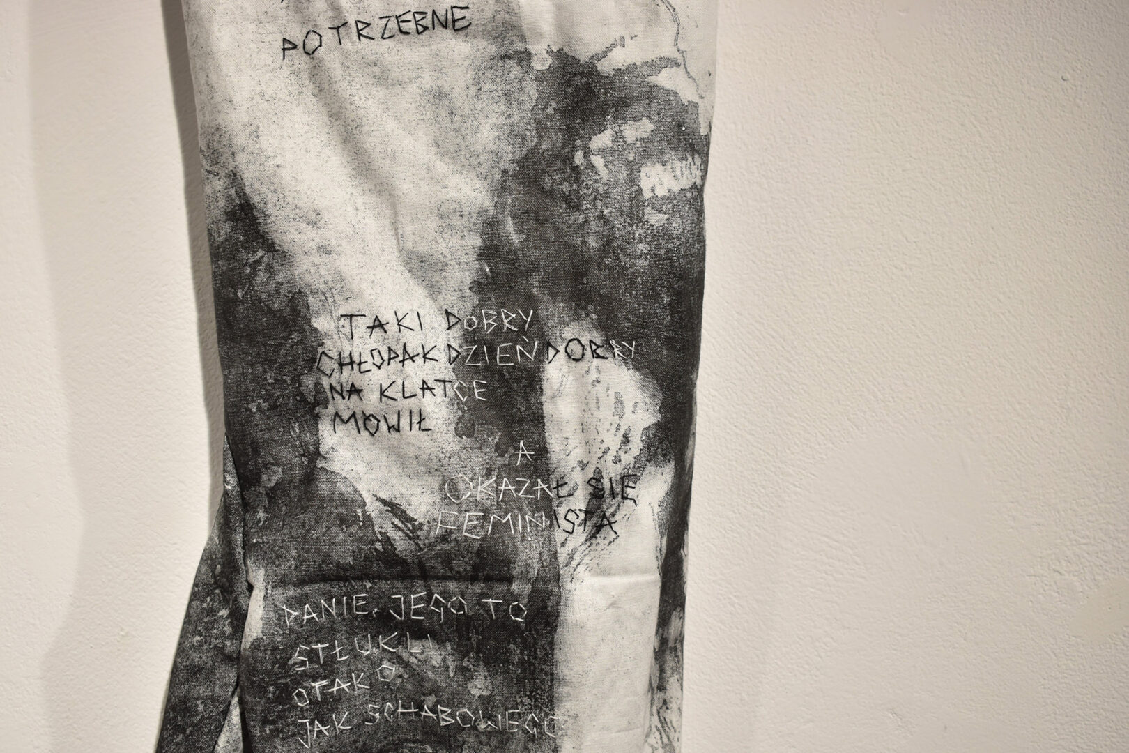 A ja żyję i szyję i bolą mnie ręce